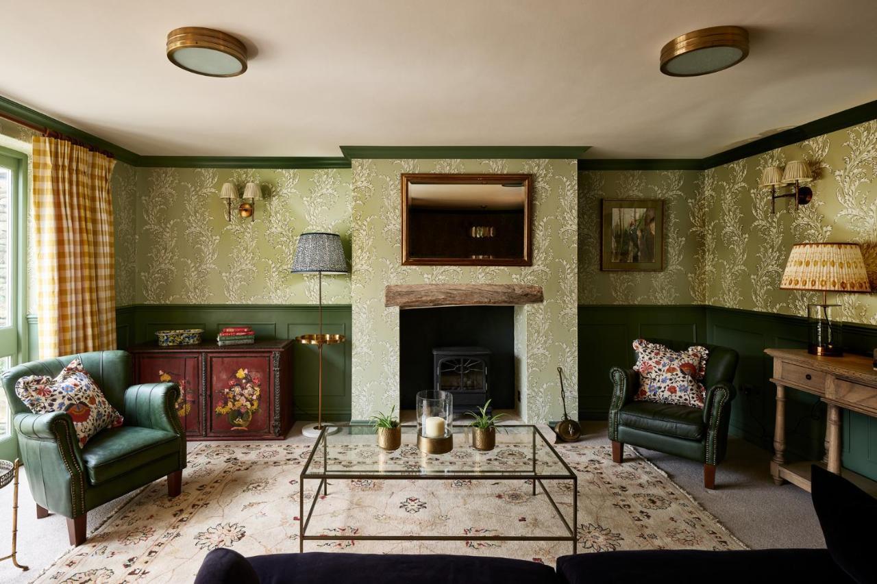 Townhouse Suites- Abbey Row Malmesbury Exterior foto